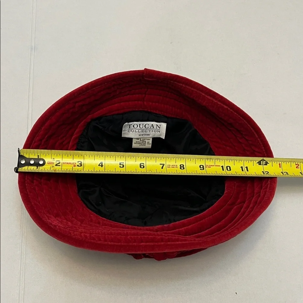 90’s TOUCAN COLLECTION NEW YORK RED VELOUR SILK FLOWER BUCKET HAT